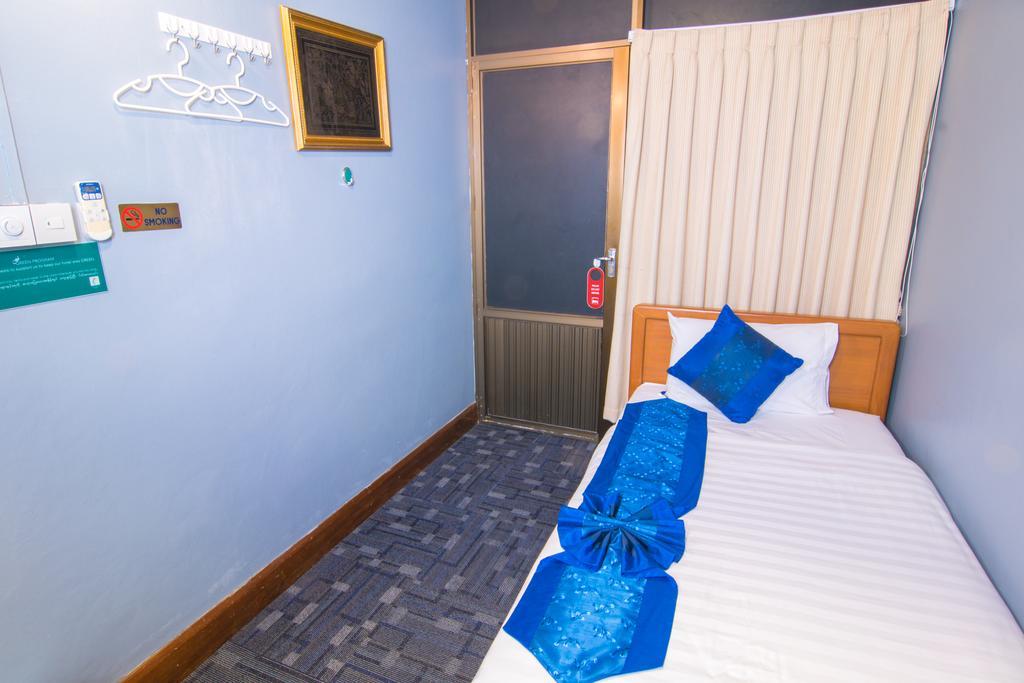 ซินเดอเรลลา โฮเต็ล Hotel มะละแหม่ง ภายนอก รูปภาพ